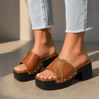 Valeria Leather Platform Sandals