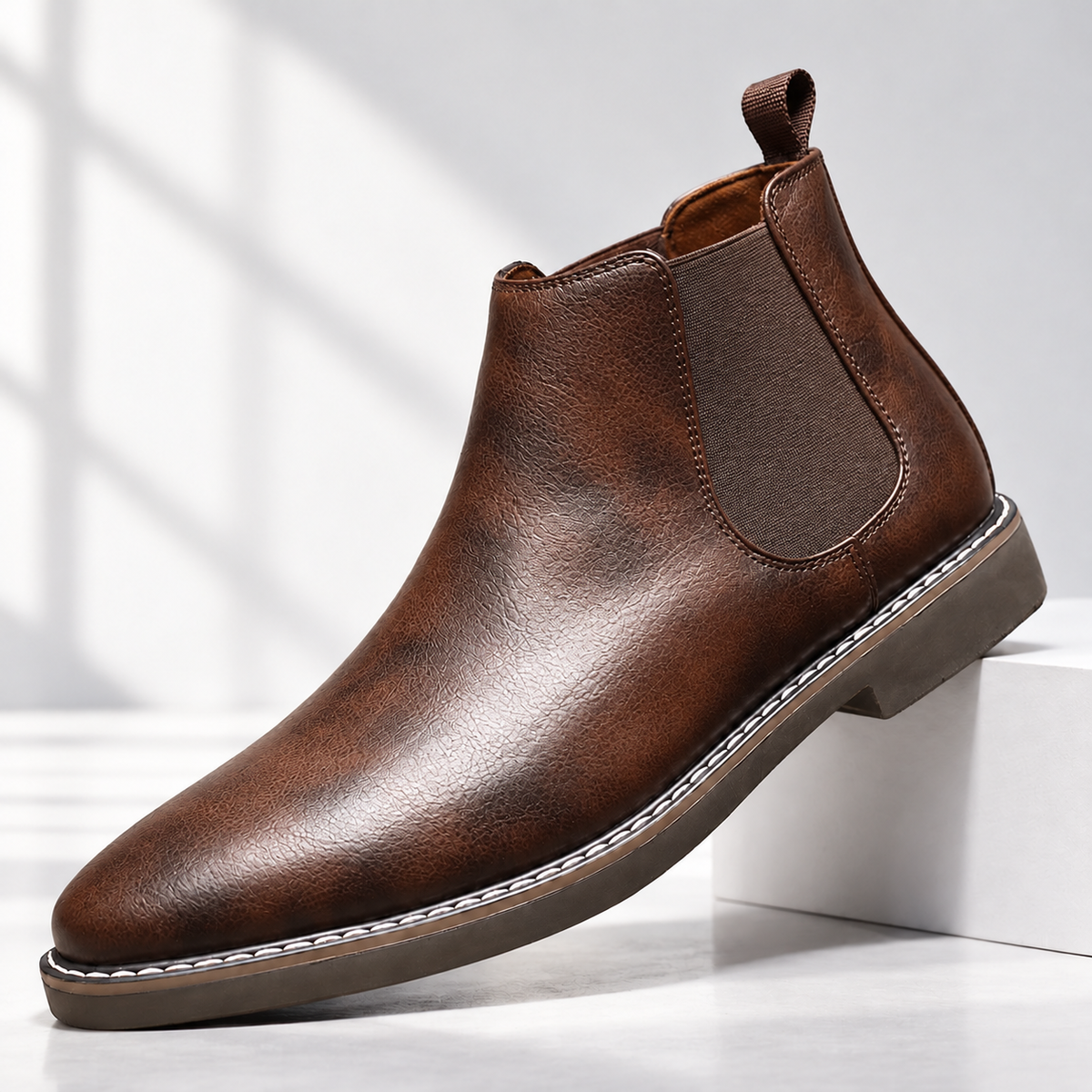 Everett Leather Chelsea Boots
