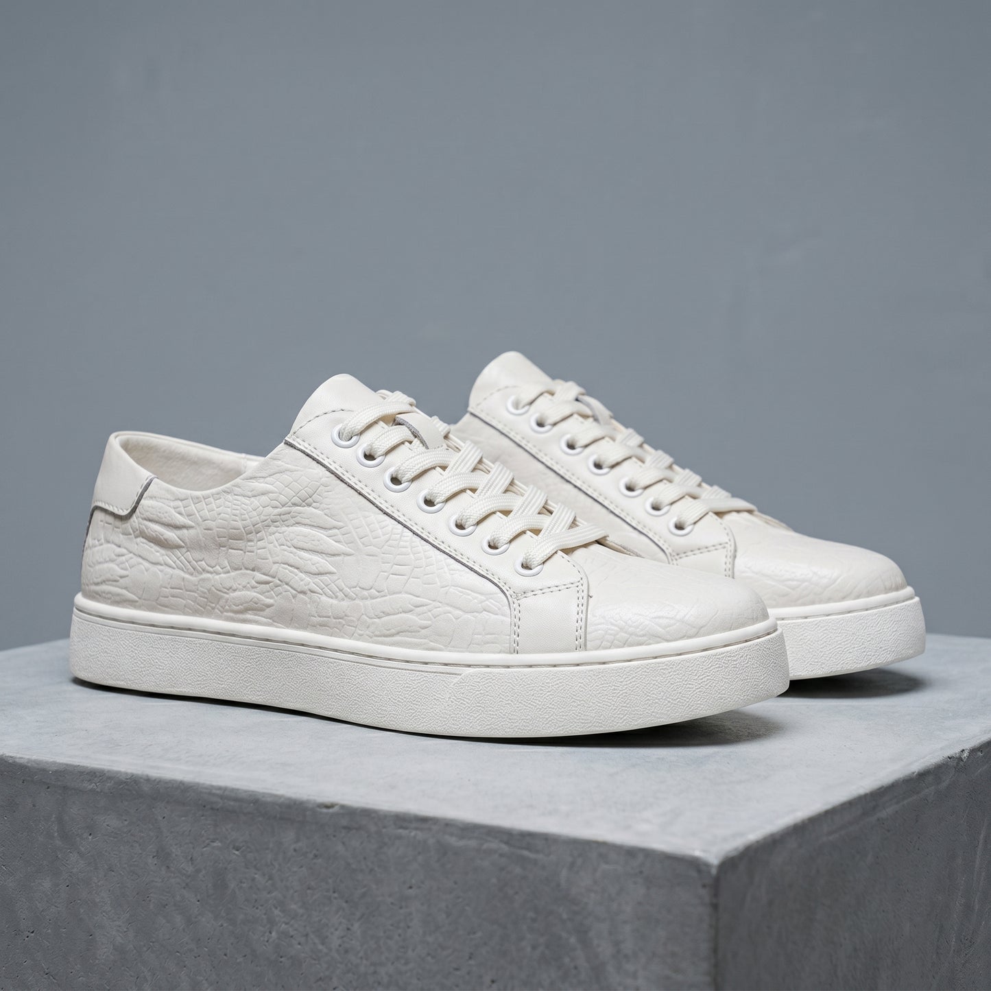 Caspian Leather Sneakers